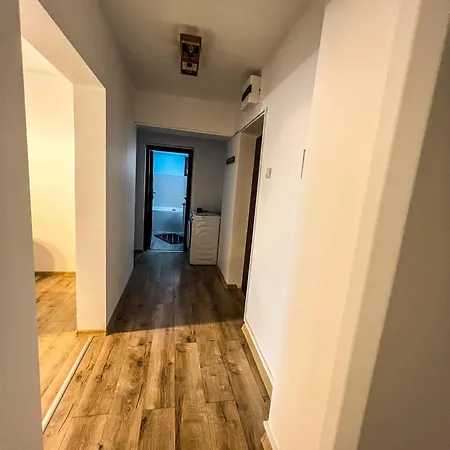 Teatru Apartment *